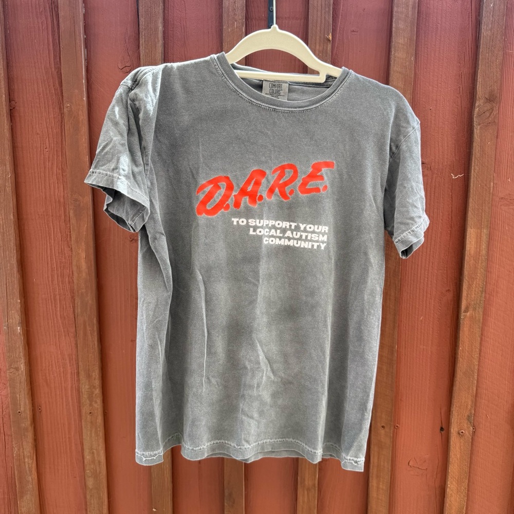DARE to support your local autism community gray t shirt medium adult unisex